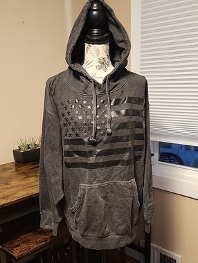 Source Unknown Charcoal Black American Flag Hooded Pullover